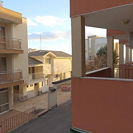 Sea Joy, Palm Marina Apartament *